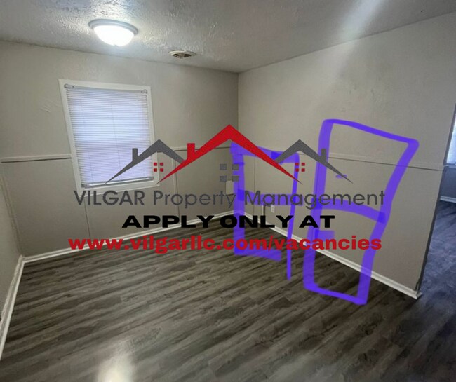 Building Photo - Awesome 2 spacious bedrooms, 1 bathroom, s...