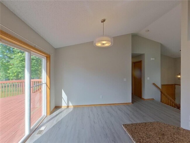 Foto del edificio - 2094 French Trace Ave