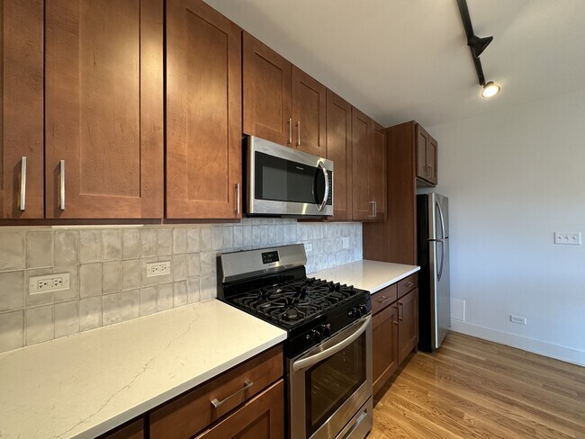 Foto del edificio - 2740 N Spaulding Ave