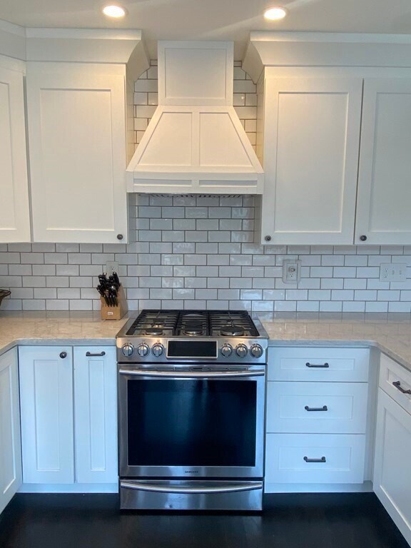 15 Wave Way, Winthrop, MA 02152 House Rental in Winthrop, MA