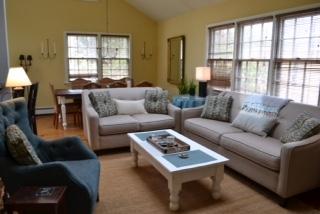 Foto del edificio - 3 Spring Close Ln