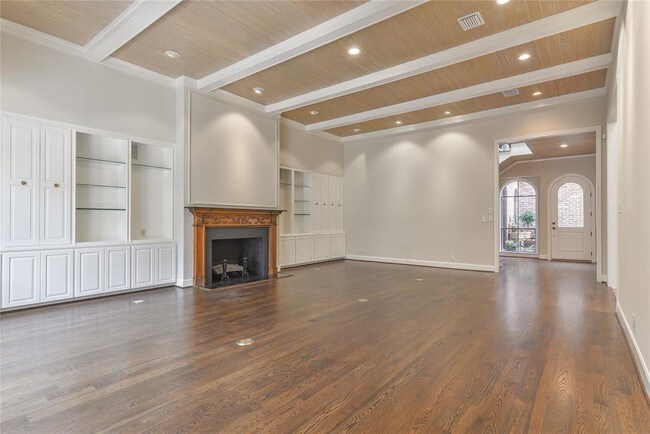 Building Photo - 5733 Indian Cir