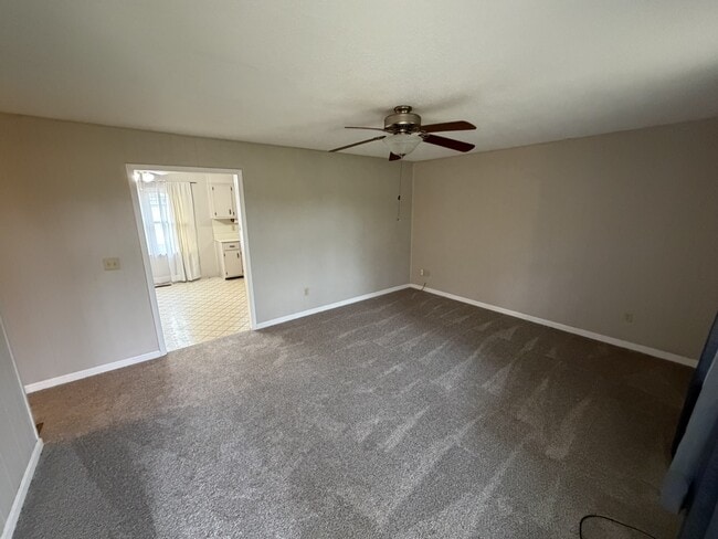 Building Photo - 7410 New Glendale Rd