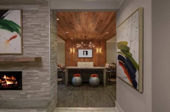 Foto del edificio - 185 Cliftwood Dr NE