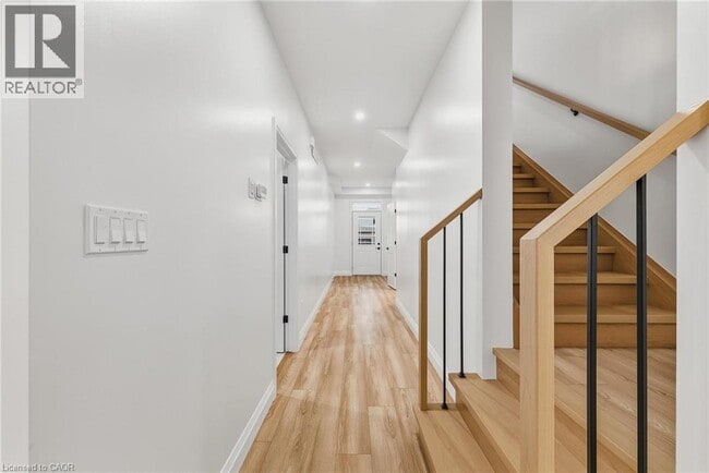 Building Photo - 139 Pugh St