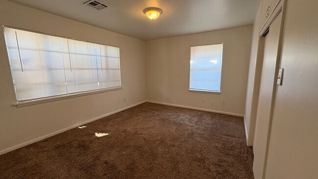 Foto del edificio - 1612 SW 61st St