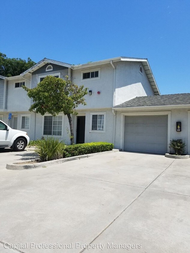Foto principal - 3 br, 2 bath House - 8708 Lamar St. #2