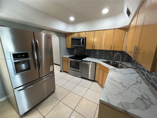 Building Photo - 1733 NW 56th Ave
