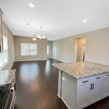 Building Photo - 15852 Pecan Dr