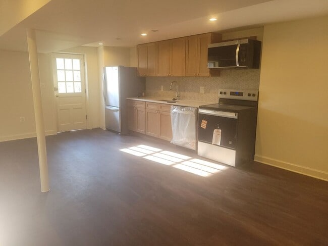 Foto del edificio - 14004 Zeigler Way