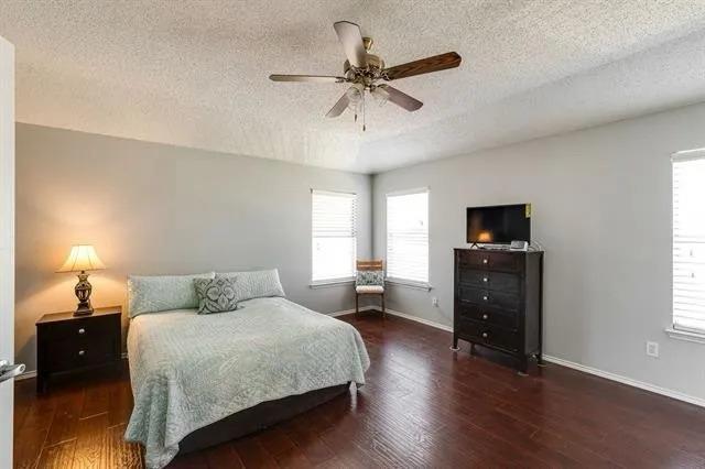 Foto principal - 6312 Baltic Ave