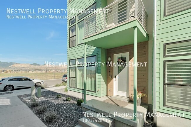 Foto del edificio - Stylish Modern 4-bed Townhome in Daybreak