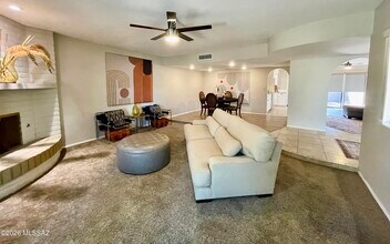 Building Photo - 2434 N Shade Tree Cir