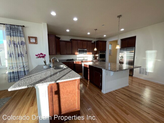 Building Photo - 3 br, 3 bath House - 21313 E Smoky Hill Rd