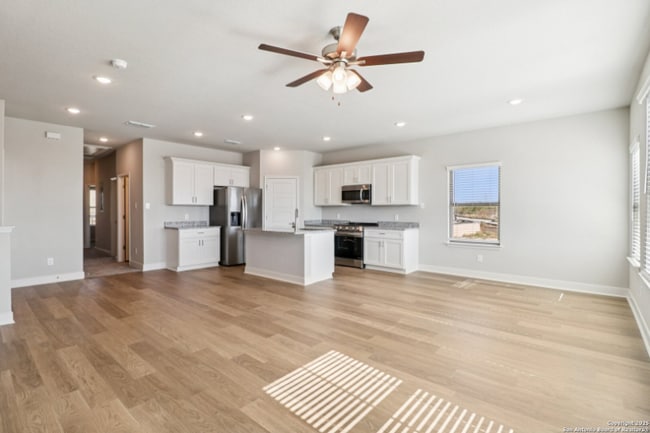 Foto del edificio - 7114 Magnolia Pass