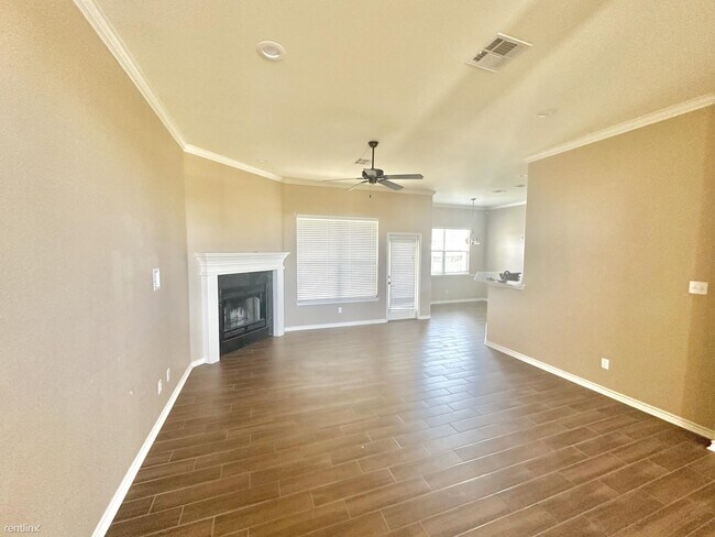 Building Photo - 3 br, 2 bath House - 5716 Barrington Ct