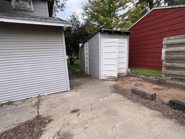 Building Photo - Beautiful 3 bedroom home!