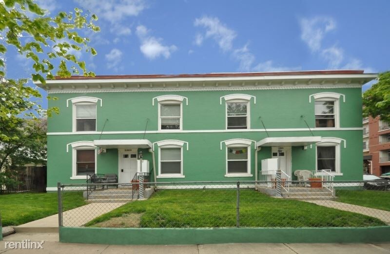 Foto principal - 1863 N Clarkson St