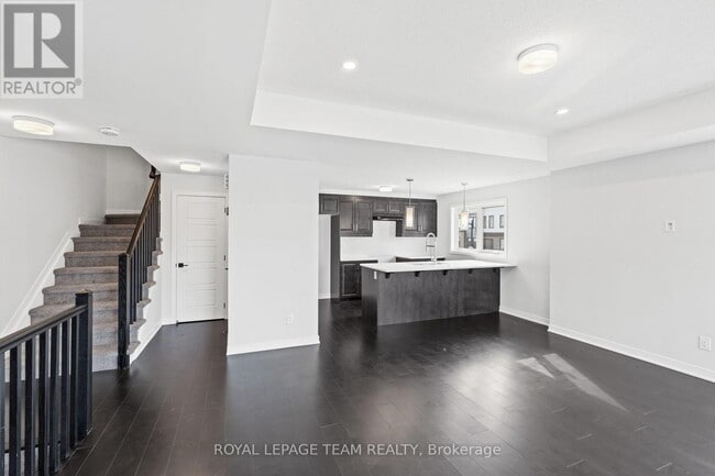 Building Photo - 2031 Blossite Private