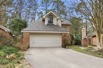 Building Photo - 23 Cedar Chase Pl