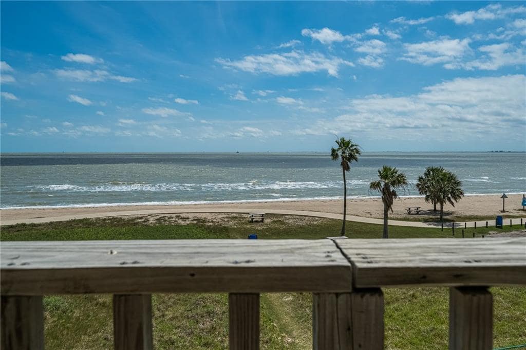 4242 Gulfbreeze Blvd Unit 303, Corpus Christi, TX 78402 Condo for
