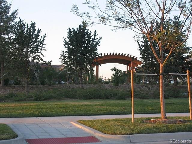 Foto del edificio - 2 bedroom plus loft single family home in Central Park!