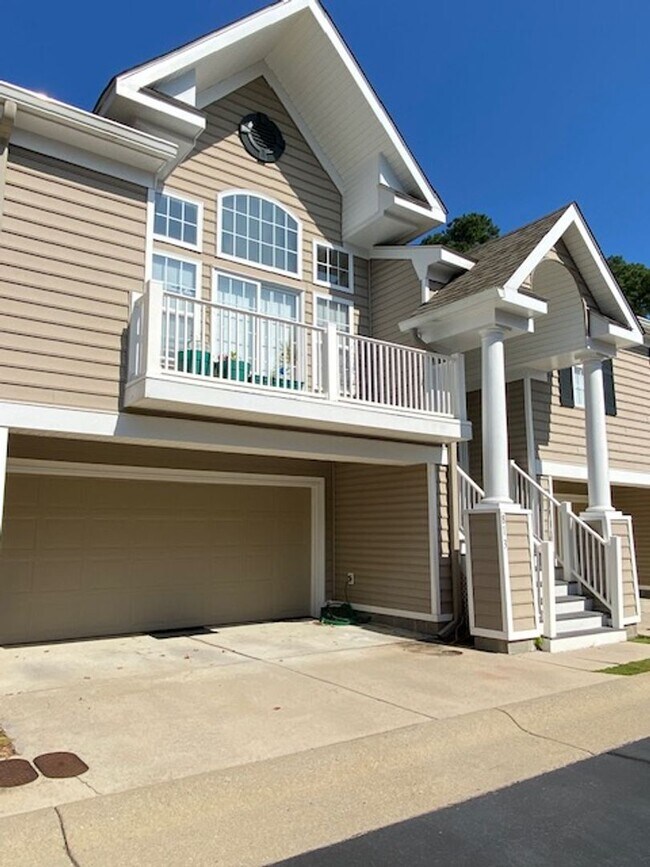 Foto del edificio - Towne Square