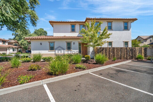 Foto del edificio - 4677 Lue Ln
