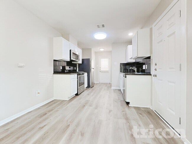 Building Photo - 16339 Noble Meadow Ln