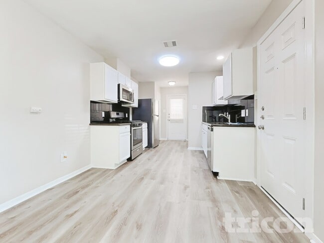 Foto del edificio - 16339 Noble Meadow Ln