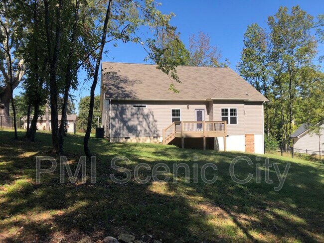 Building Photo - 7020 Cooley Rd