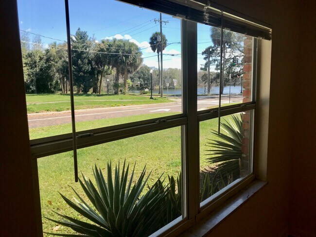Front Bedroom View - 4 N Thornton Ave