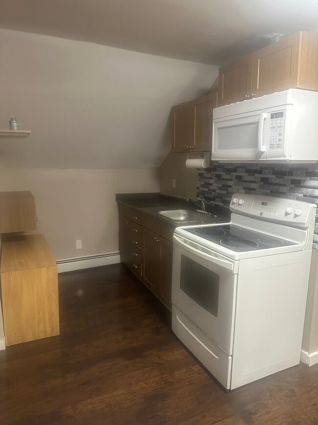 Foto del edificio - 13 Washington St