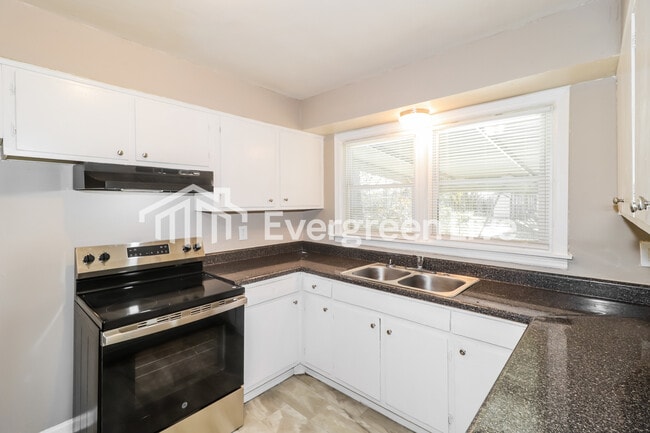 Foto del edificio - 4741 Scottsdale Ave