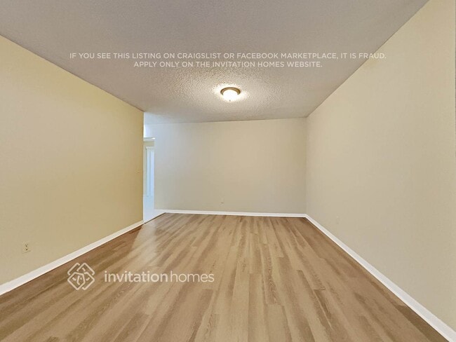 Building Photo - 117 Crestwood Dr