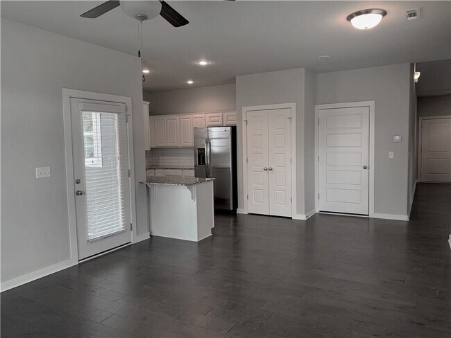 Foto del edificio - 3901 SW Peachwood Dr
