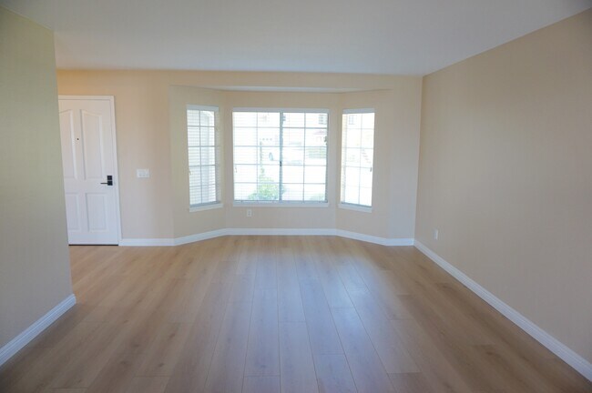 Foto del edificio - 19584 Shadow Glen Cir