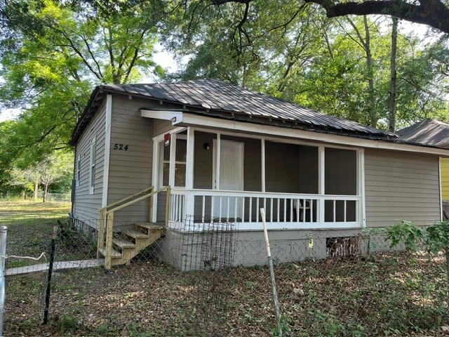 Building Photo - 524 9th Ave