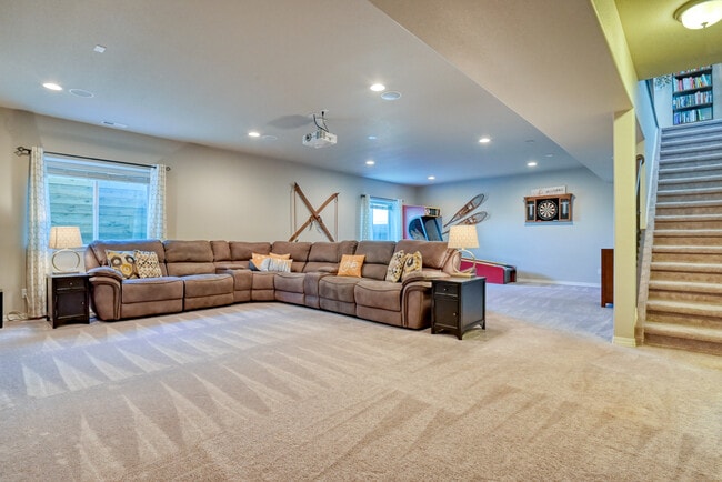 Building Photo - 8455 Mayfly Dr