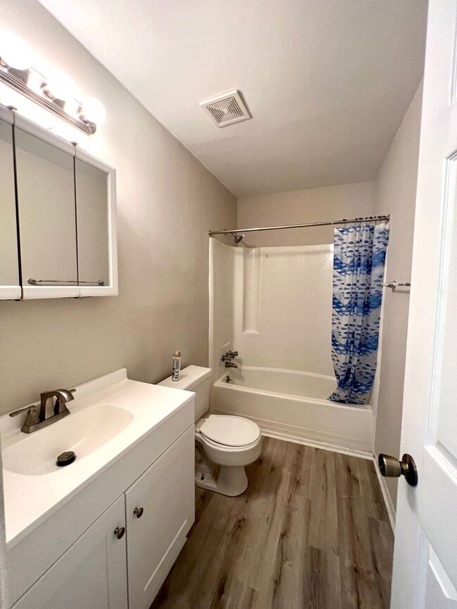 Foto del edificio - Great 2Br 1Ba Dorchester II School District
