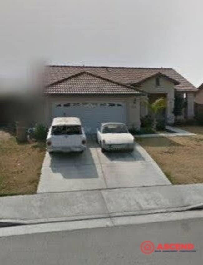 Building Photo - 9109 Sentido Dr