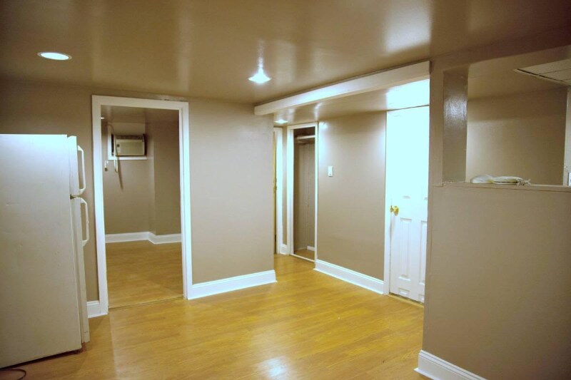 Primary Photo - 3649 Barnes Ave
