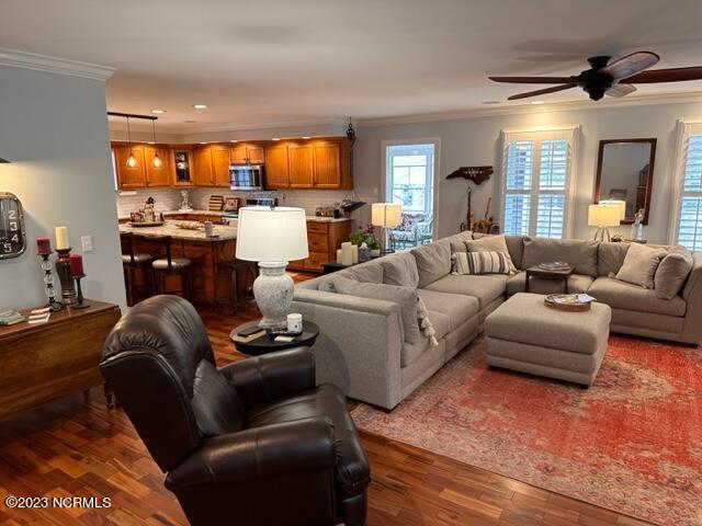 Foto del edificio - 4742 Shallotte Ave