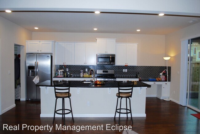 Foto del edificio - 3 br, 2.5 bath House - 25 159th PL SE