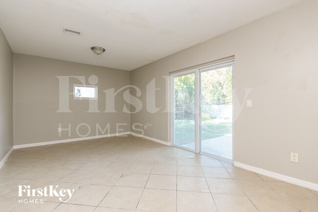 Building Photo - 6116 Bonnie Brook Blvd