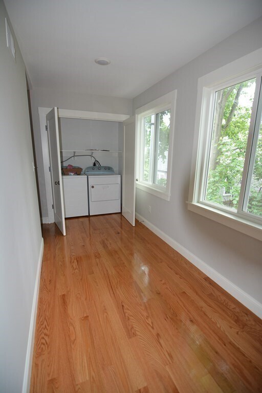 Building Photo - 58 Bromfield Rd