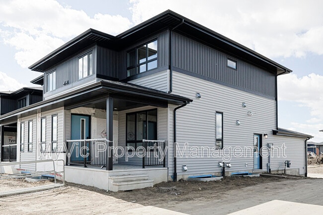 Building Photo - 112 Greenfield Link