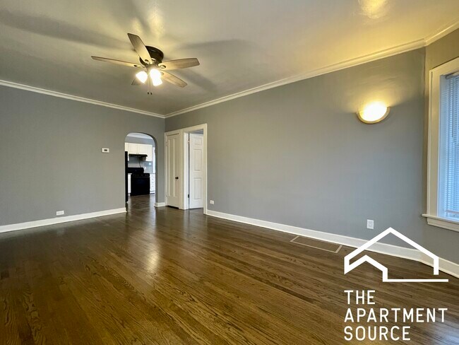Foto del edificio - 2301 N Lowell Ave
