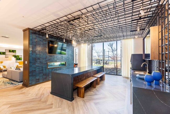 Interior Photo - The Waverton