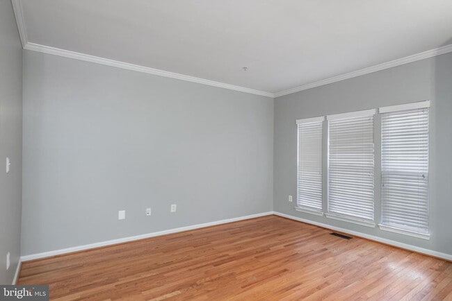 Building Photo - 6081 Madison Pointe Ct